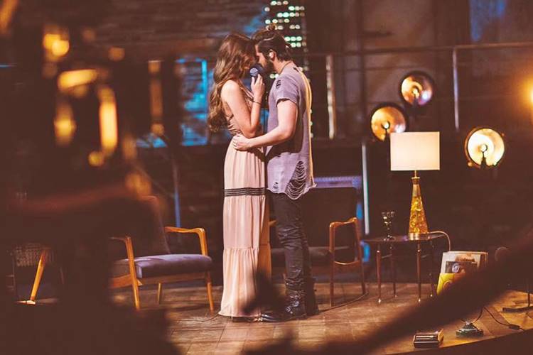 Camila Queiroz e Luan Santana Reprodução/Instagram