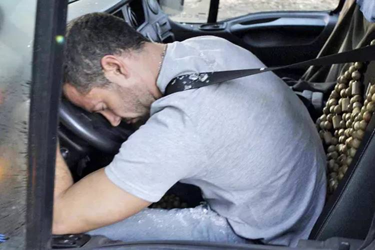 Haja Coração - Apolo sofre acidente Foto: TV Globo/Reprodução