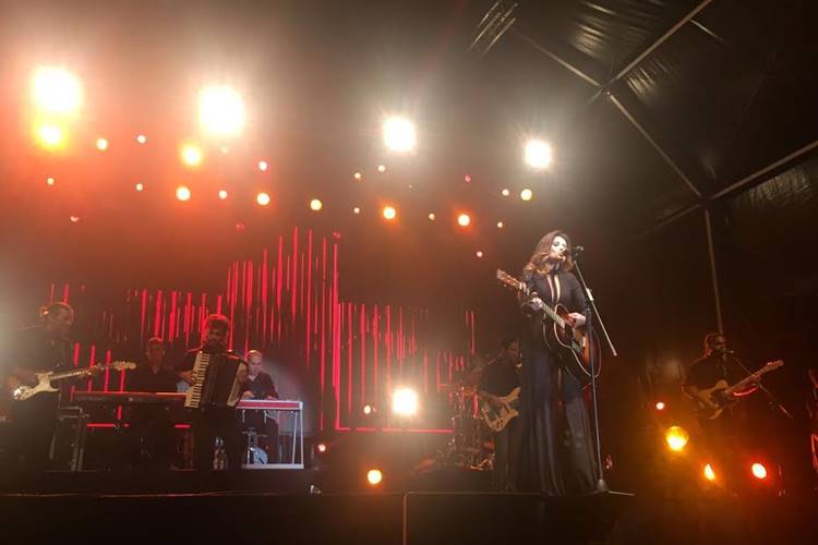 Paula Fernandes Divulgação