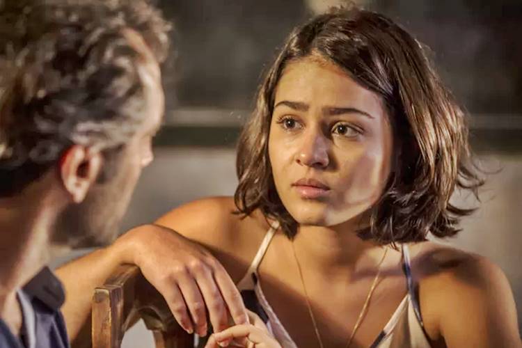 Velho Chico - Santo conversa com Olivia Inácio Moraes/ Gshow/Reprodução