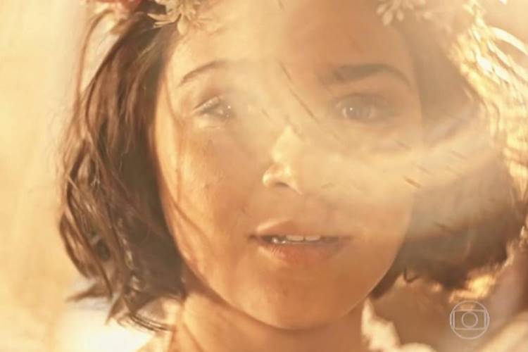 Giullia Buscacio vive romance com cinegrafista de “Velho Chico”