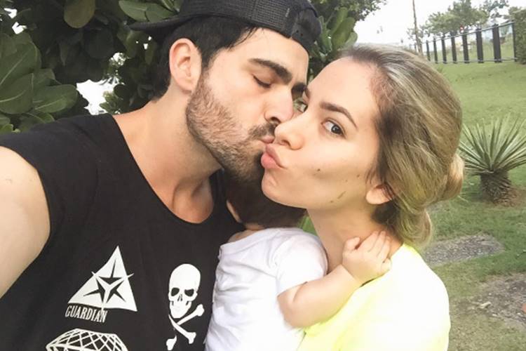 Rodrigão e Adriana Sant’Anna comemoram sete meses do filho