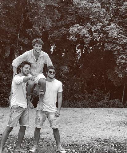 Rodrigo Simas - Felipe Simas - Bruno Gissoni Reprodução/Instagram