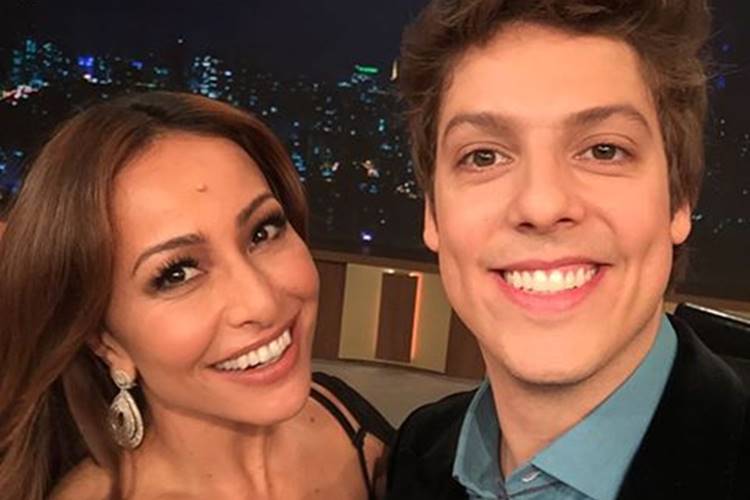 Com Sabrina Sato, Programa do Porchat garante segundo lugar