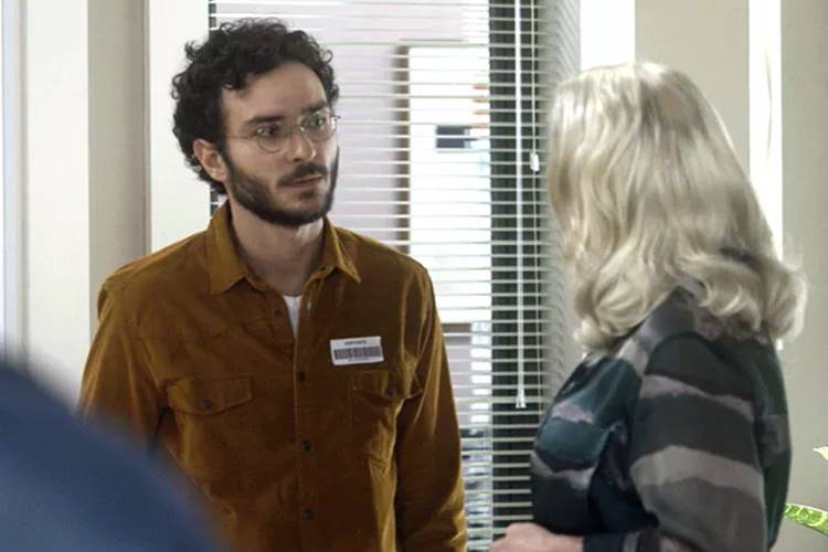 A Lei do Amor - Elio confronta Mag TV Globo/Reprodução