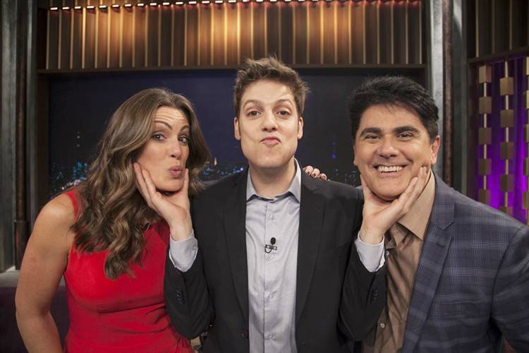 Cesar Filho e Elaine Mickely falam de carreira e família no ‘Programa do Porchat’