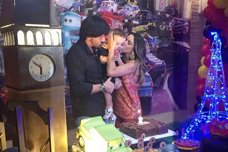 Patricia Abravanel comemora aniversário do filho