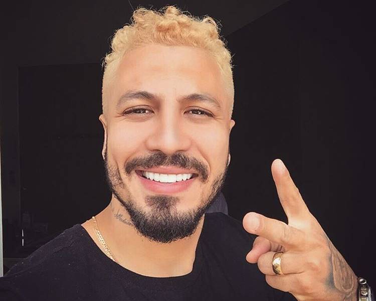 Ex-BBB Fernando Medeiros radicaliza na mudança de visual