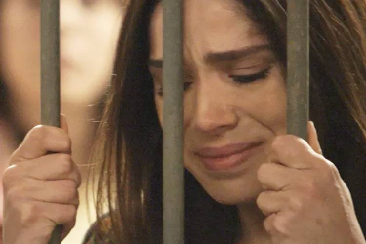 Haja Coração - Shirlei presa Foto: TV Globo/Reprodução