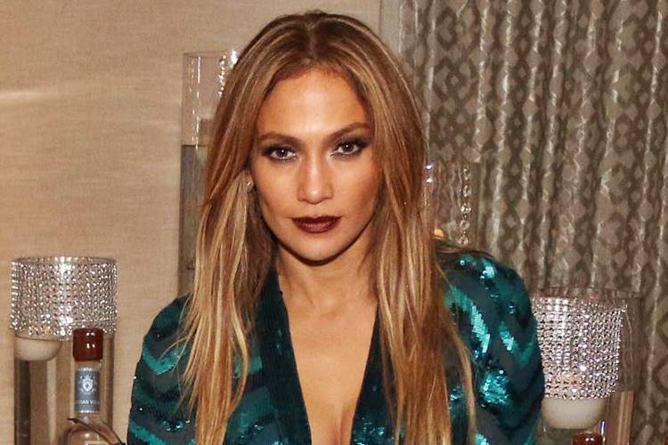 Jennifer Lopez está confirmada no especial de fim de ano de Roberto Carlos
