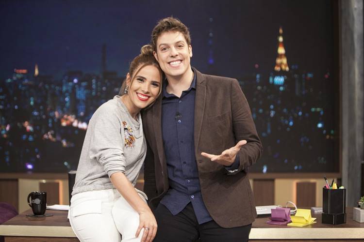 Em entrevista a Fábio Porchat, Wanessa Camargo conversa com Sandy e esclarece suposta rivalidade