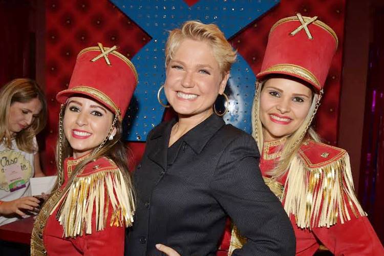 Xuxa comemora 2 anos da ‘Casa X’ Uberlândia