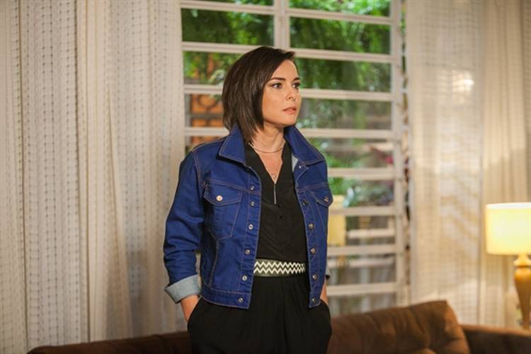 A Lei do Amor - Beth