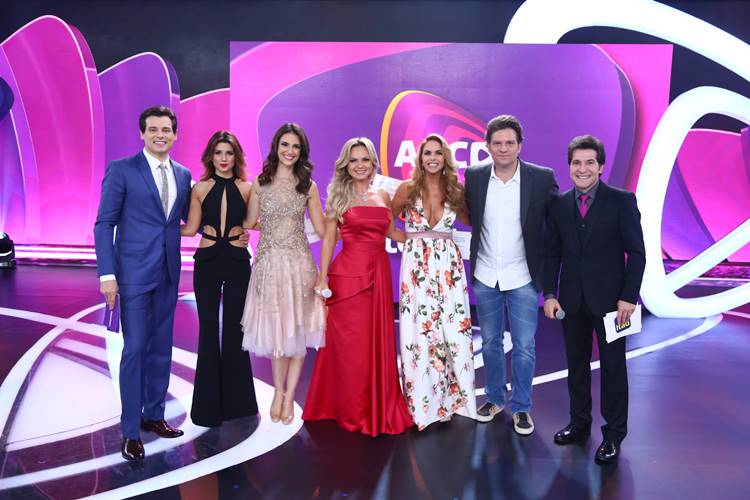 Famosos participam da 19ª edição do Teleton