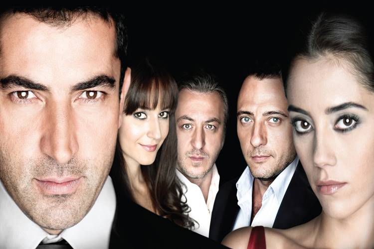 Ezel - elenco Divulgação/Band