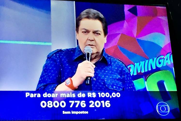 Faustão pede doação para o Teleton