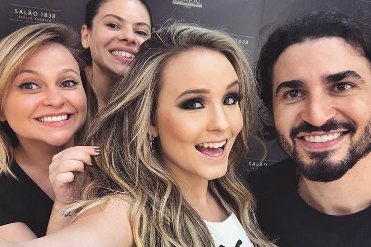 Larissa Manoela muda novamente o visual