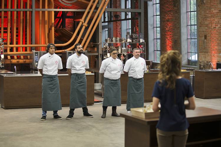 Cozinheiros enfrentam prova de criatividade no “MasterChef Profissionais”