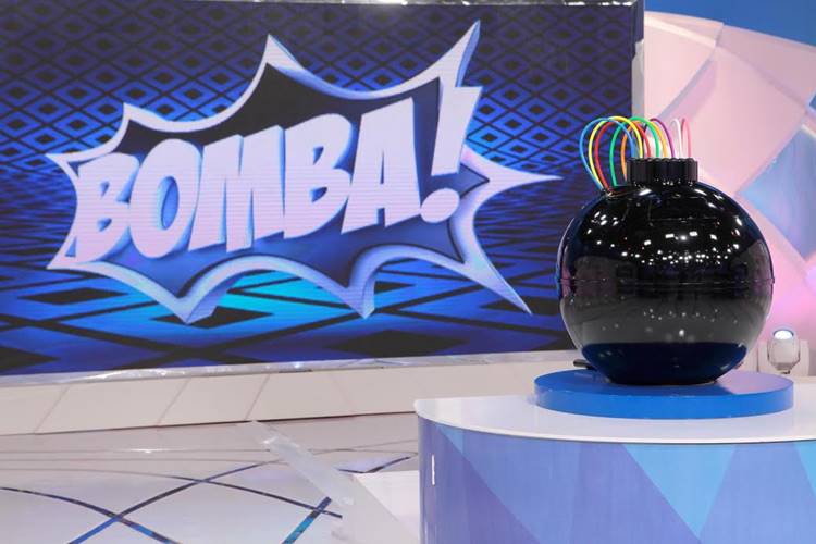 Silvio Santos estreia ‘Bomba!’ e apresenta uma câmera escondida inédita