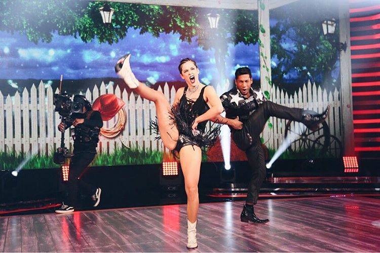 Após dar show no “Domingão do Faustão”, Sophia Abrahão comenta cansaço e agradece apoio dos fãs