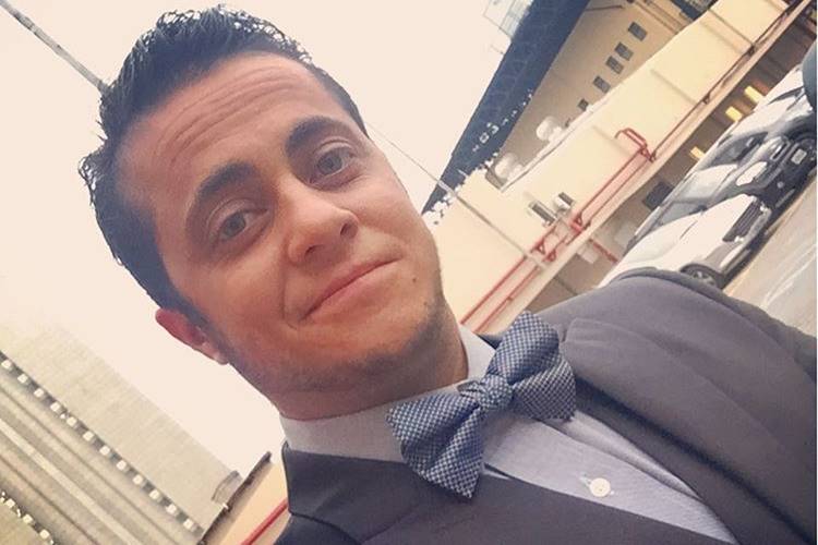 Thammy Miranda posa de terno e arranca elogios das seguidoras