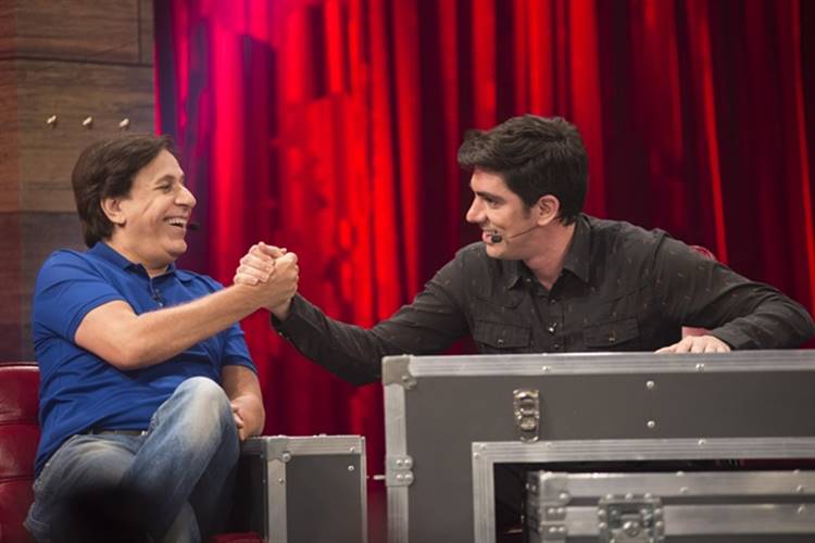 Penúltimo ‘Adnight’ da temporada homenageia o humor