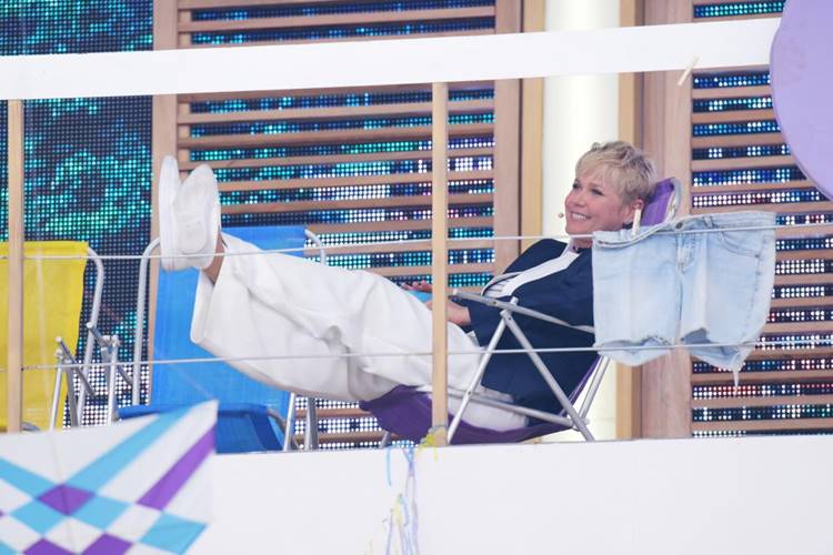 Xuxa vai fazer uma ‘festa da laje’ em seu programa