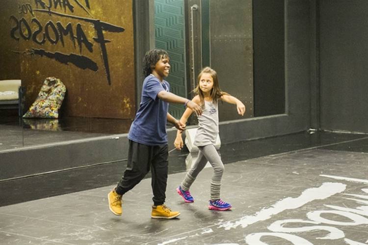 Domingão do Faustão estreia ‘Dancinha dos Famosos 2017’