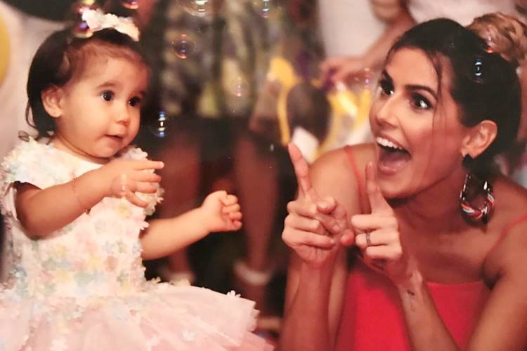 Maria Flor e Deborah Secco Reprodução/Instagram/Foto:fotografa_thalitacastanha