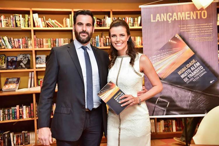 Peter Cabral e Juliana Verboonen Divulgação