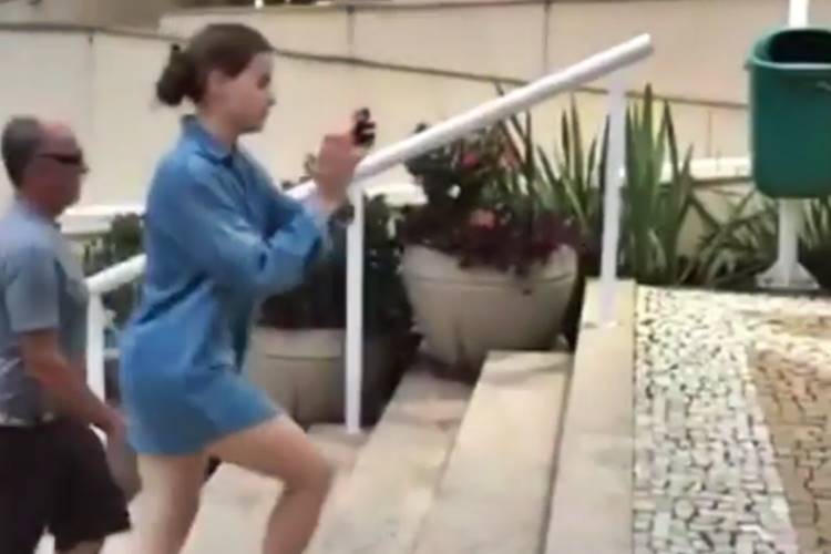 Douglas Sampaio grava vídeo de Rayanne Morais entrando no condomínio onde moravam e manda funcionário retirar a atriz