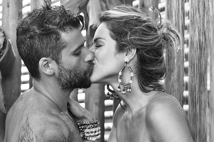 Giovanna Ewbank troca beijos com Bruno Gagliasso em Noronha