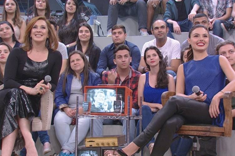 Ísis Valverde e Cláudia Raia estão no primeiro ‘Altas Horas’ de 2017