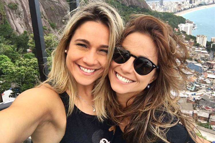 Fernanda Gentil se casou em segredo com Priscila Montandon