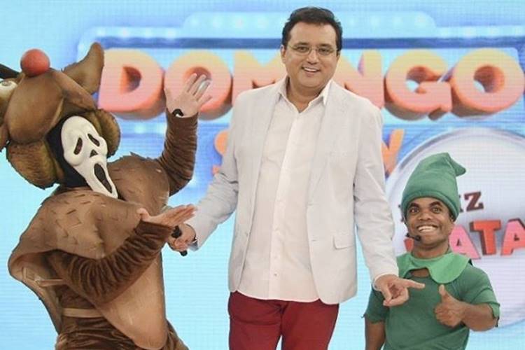 ‘Domingo Show’ cresce 15% na audiência em todo o país em relação a 2014, ano da estreia