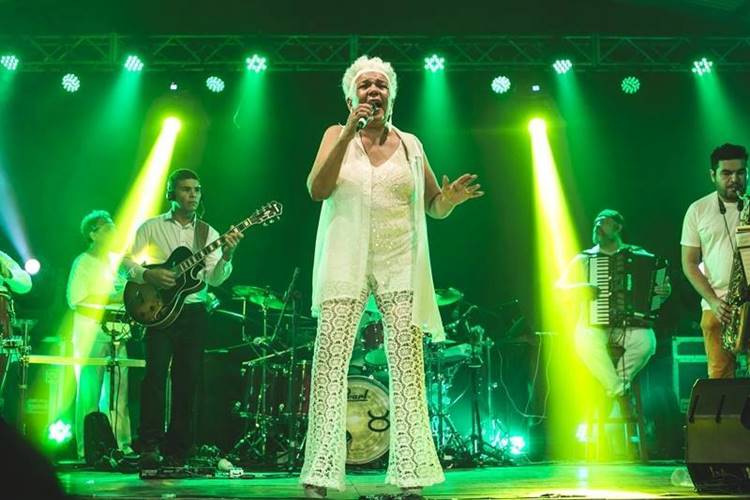 Polícia prende suspeito de matar vocalista do grupo Kaoma