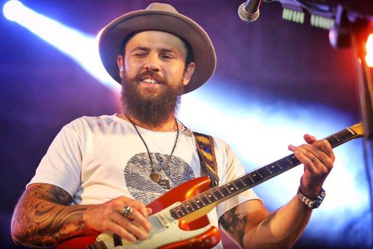 Mateus, da dupla com Jorge, será pai pela primeira vez