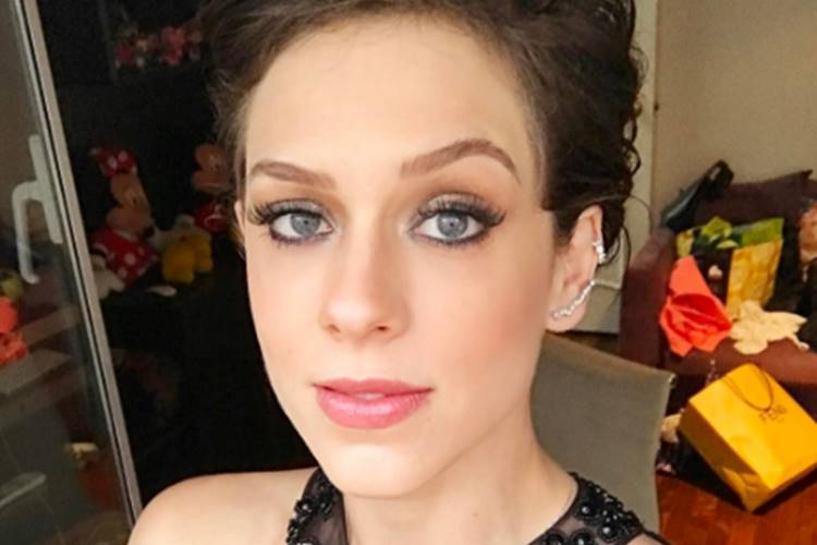 Sophia Abrahão revela ter sofrido assédio nos bastidores da TV por diretor