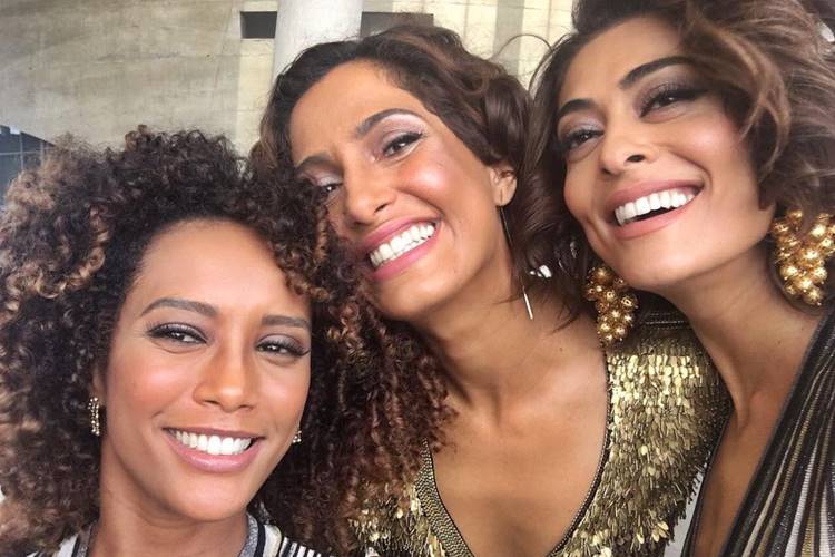 Taís Araújo, Camila Pitanga e Juliana Paes aparecem juntas em selfie