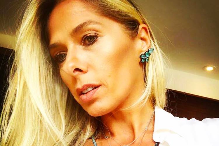 Rede TV! sonda Adriane Galisteu para programa semanal