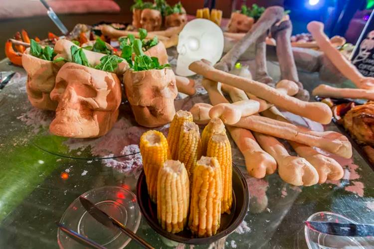 BBB17 - Festa Ossos BBB17 - Festa Ossos (Reprodução/Artur Meninea/Gshow)