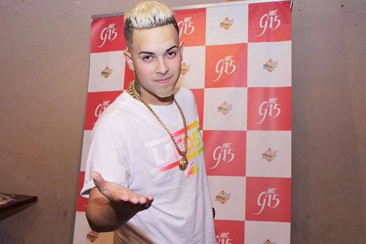 MC G15 do hit “Deu Onda” anuncia que vai ser pai