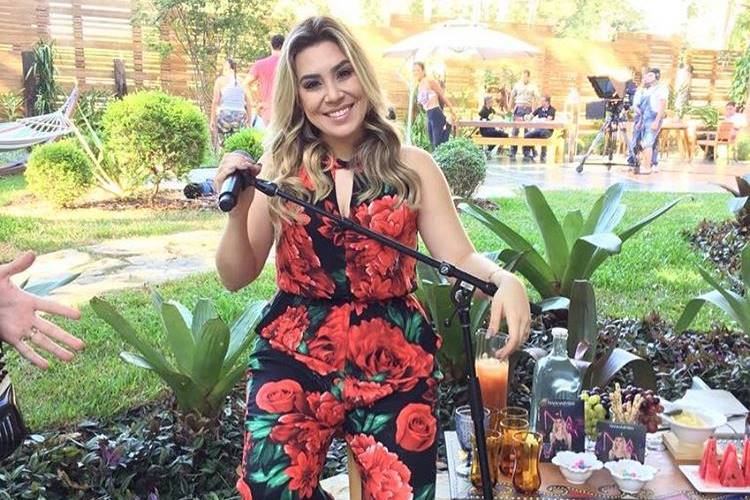 Naiara Azevedo do hit “50 Reais” revela como perdeu 33 kg