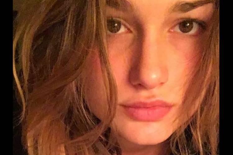 Xuxa Meneghel compartilha selfie de Sasha e se declara para filha