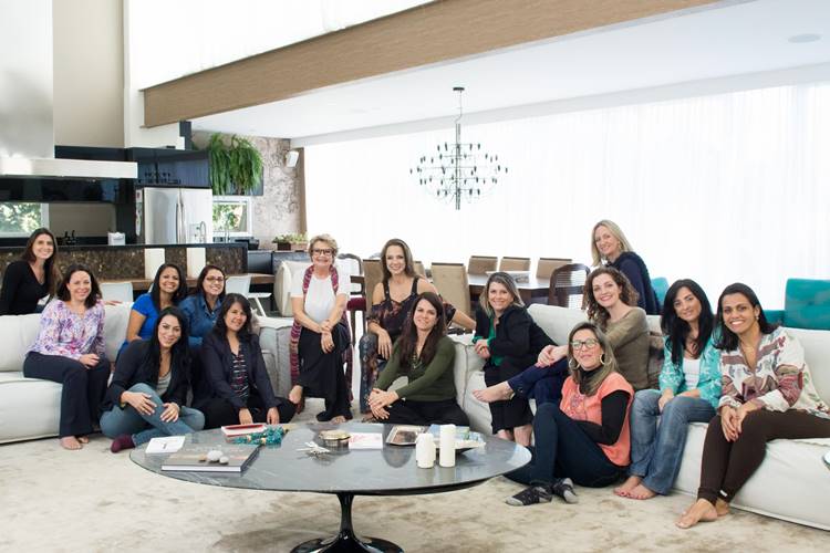 ‘Acontece Lá em Casa’ estreia na vice-liderança