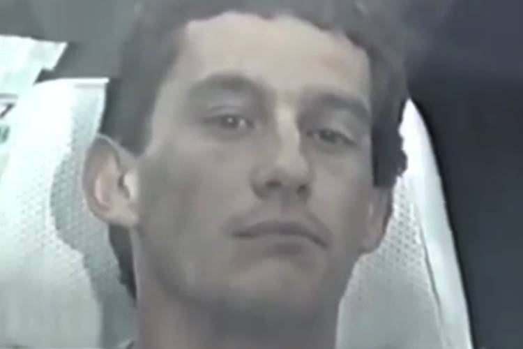 Xuxa presta homenagem a Ayrton Senna, no dia em que ele faria aniversário – Veja o vídeo!