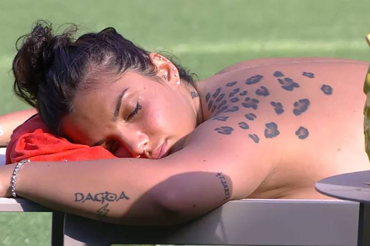 BBB17 - Elettra (Reprodução/TV Globo)