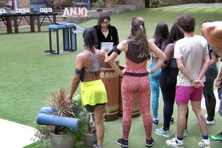 BBB17 - Prova do Anjo Triturador BBB BBB17 - Prova do Anjo Triturador BBB (Reprodução/TV Globo)