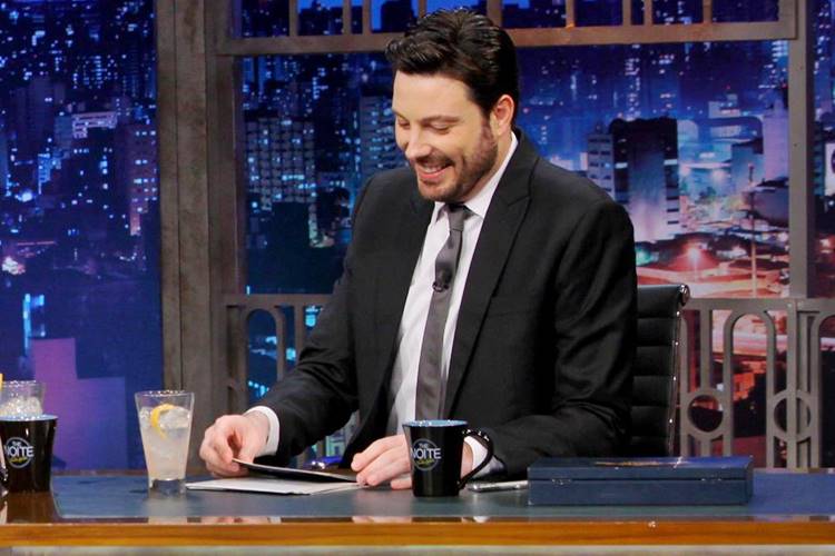 Na estreia da nova temporada, ‘The Noite’ garante segundo lugar