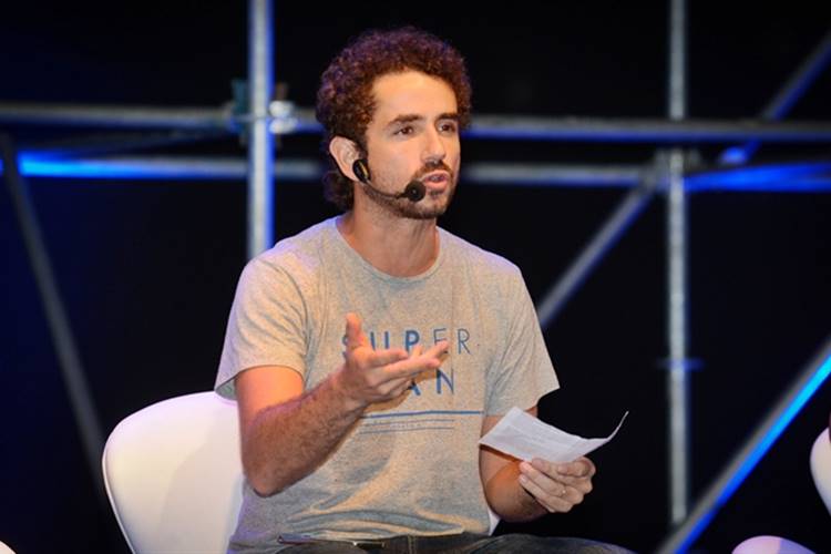 Felipe Andreoli vai apresentar “Esporte Espetacular”